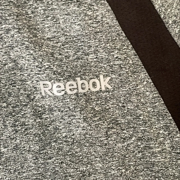 Reebok Long sleeve training shirt grey men’s m - Picture 4 of 6